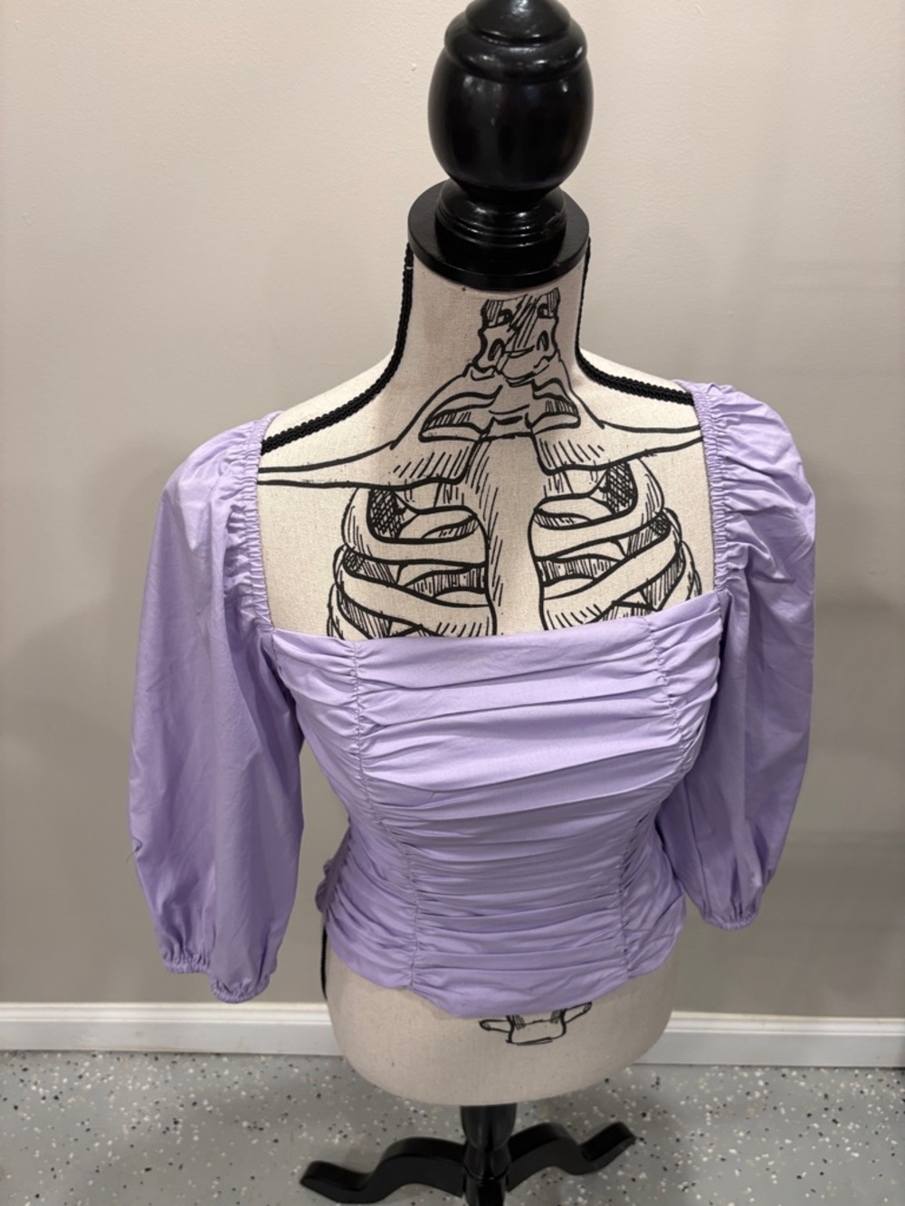 NWT Wayf Lavender Ruched Square Neck Puff Sleeve Top